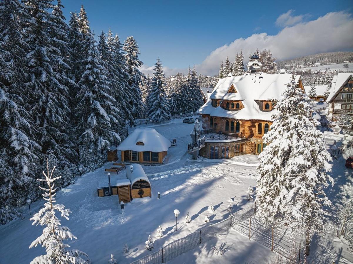 Rich Witch Villa&Spa Кошелско Екстериор снимка